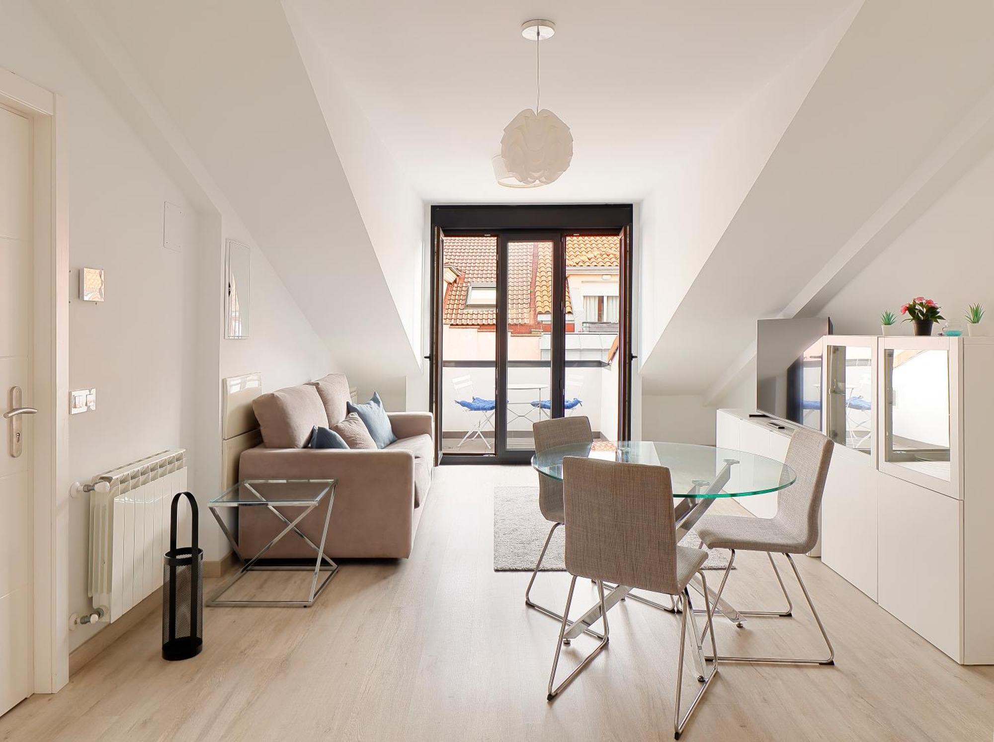 Atico Con Terraza En Playa De San Lorenzo Gijón Exterior foto